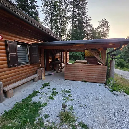 Karstwood Forest Retreat *
