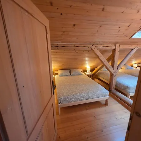 Karstwood Forest Retreat Planina (Notranjska)
