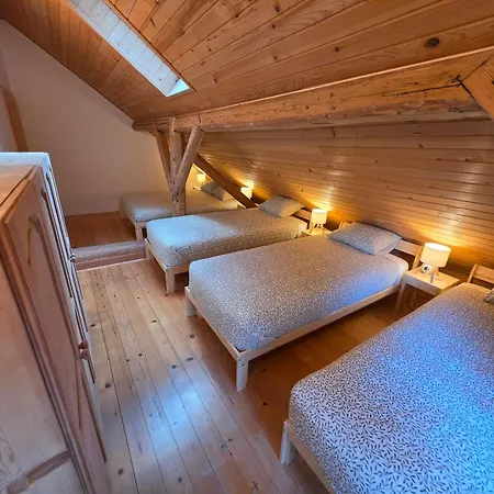 Dağ evi Karstwood Forest Retreat Planina (Notranjska)